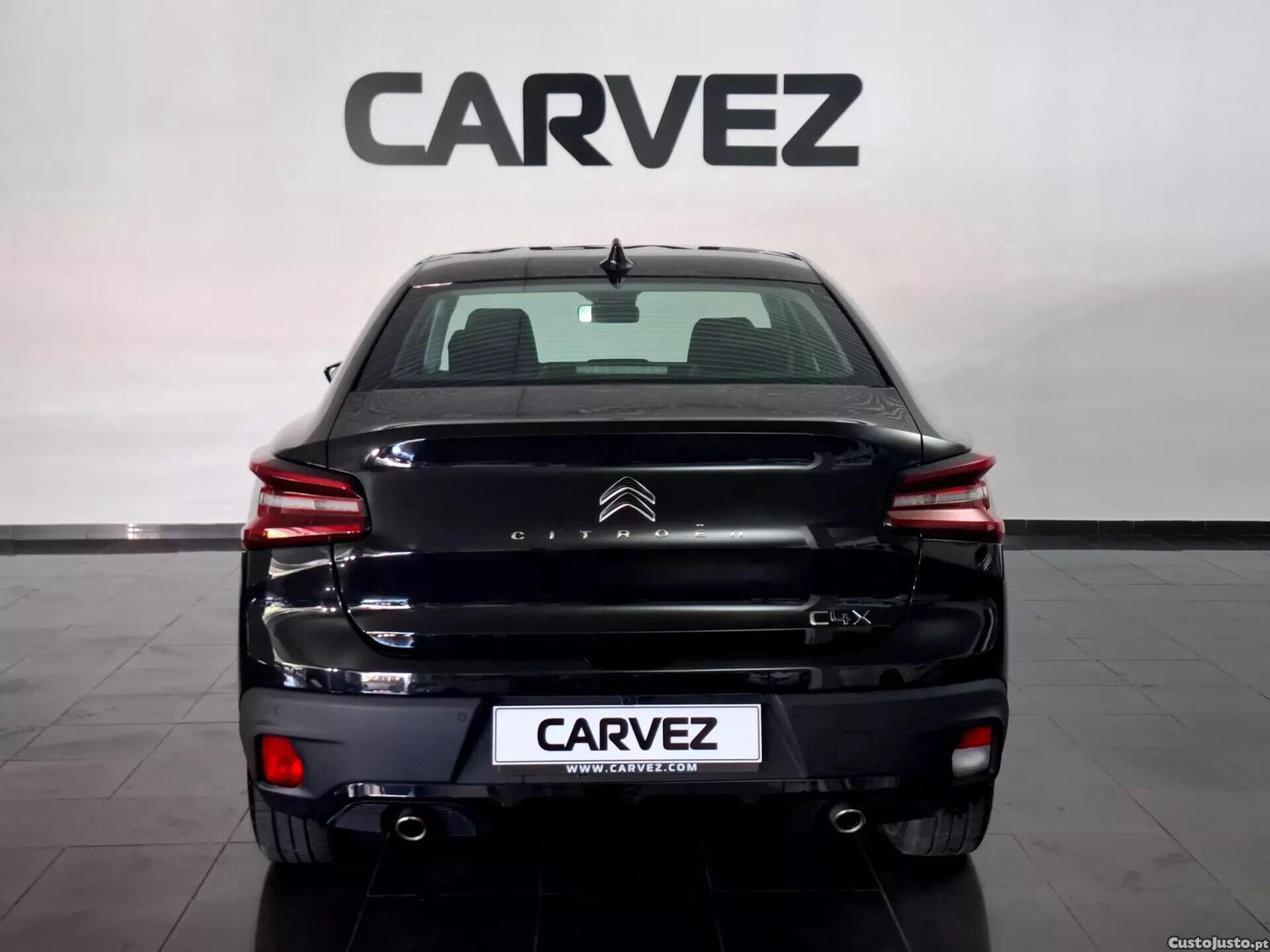 Citroën C4 X 1.2 PureTech Plus EAT8 — fotografia 10