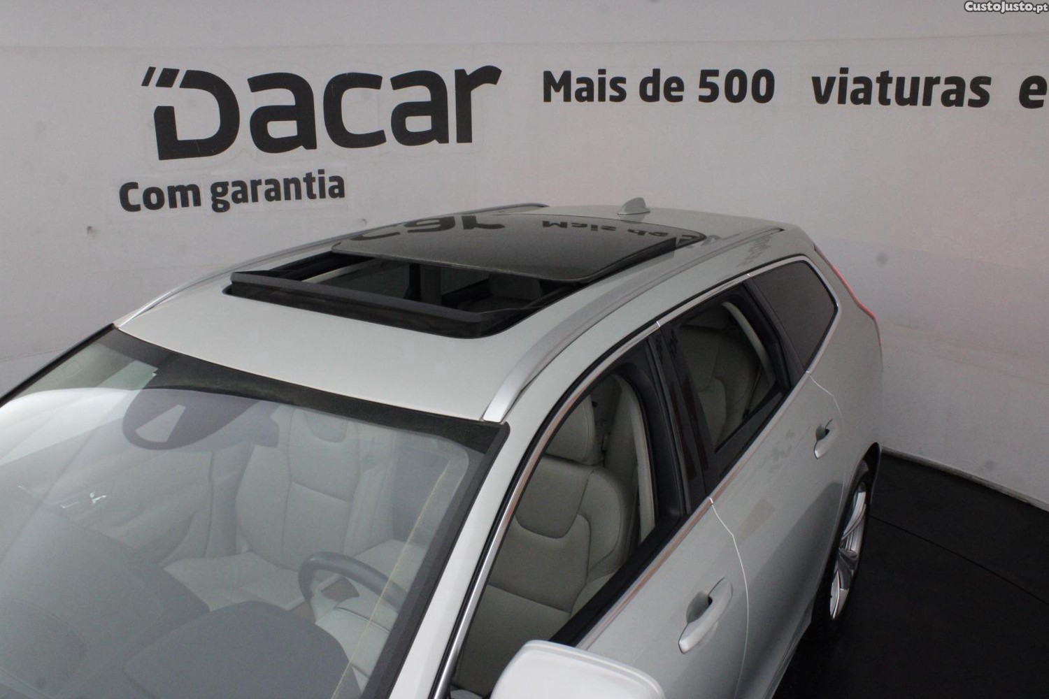 Volvo V90 2.0 B4 MOMENTUM PLUS GEARTRONIC — fotografia 4