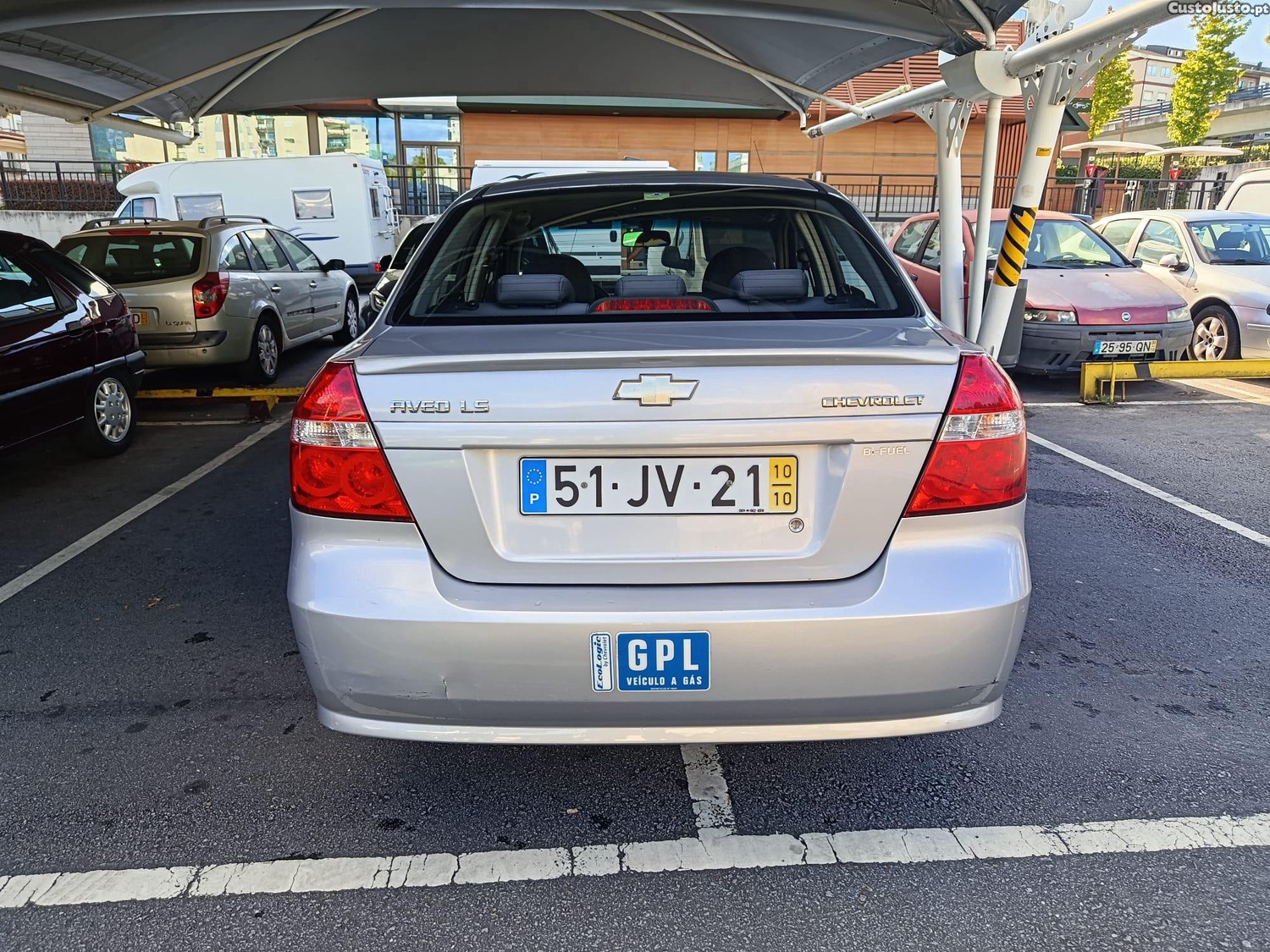 Chevrolet Aveo Ls — fotografia 7