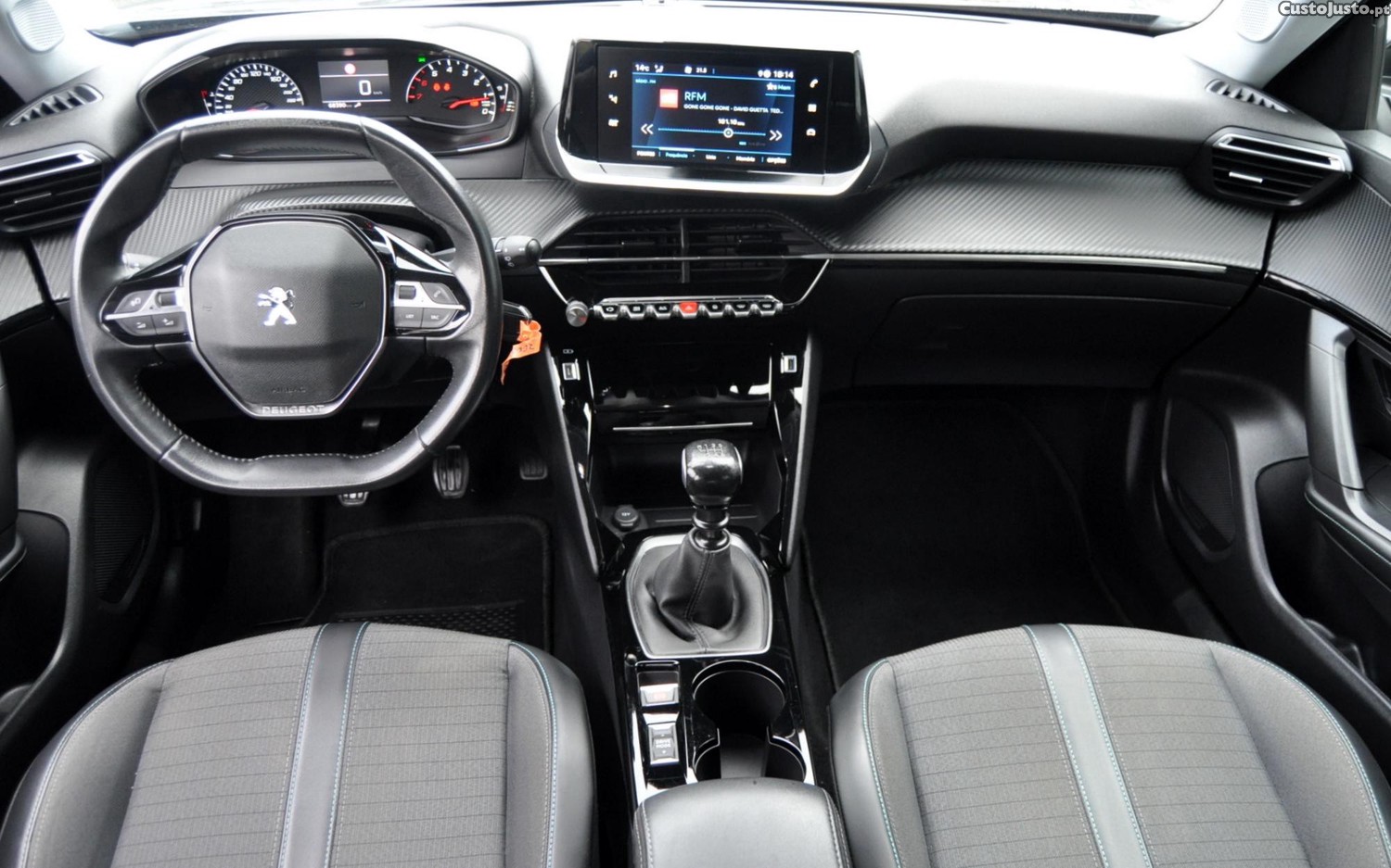 Peugeot 2008 1.2 Allure — fotografia 7