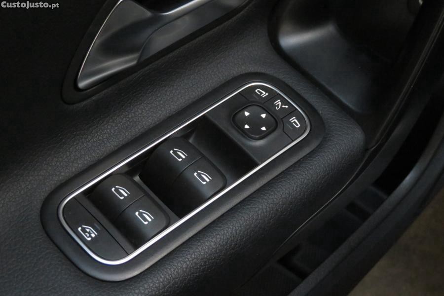Mercedes-Benz A 250 e Style Plus — fotografia 15