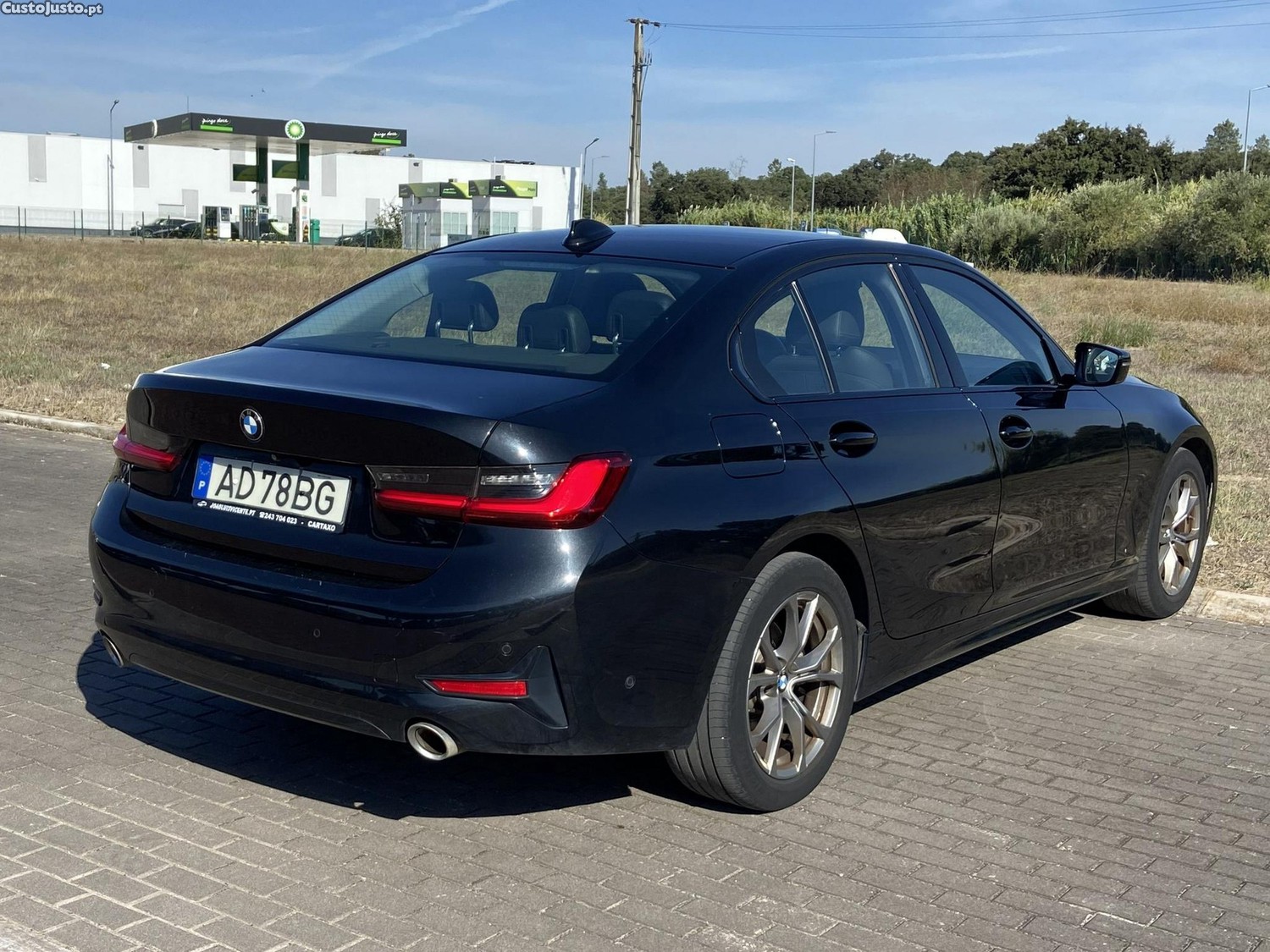 BMW 320 d Auto — fotografia 18