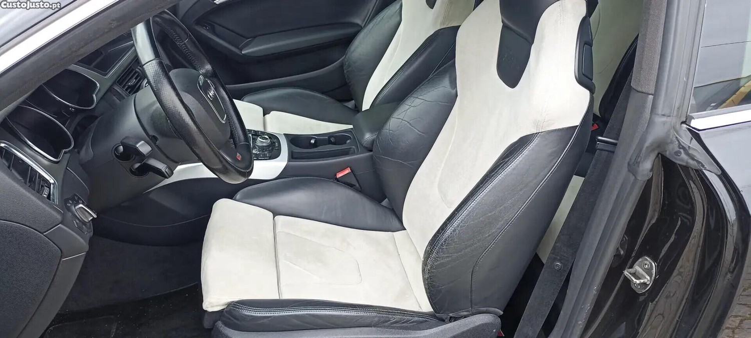 Audi S5 4.2 V8 TFSI QUATTRO — fotografia 17