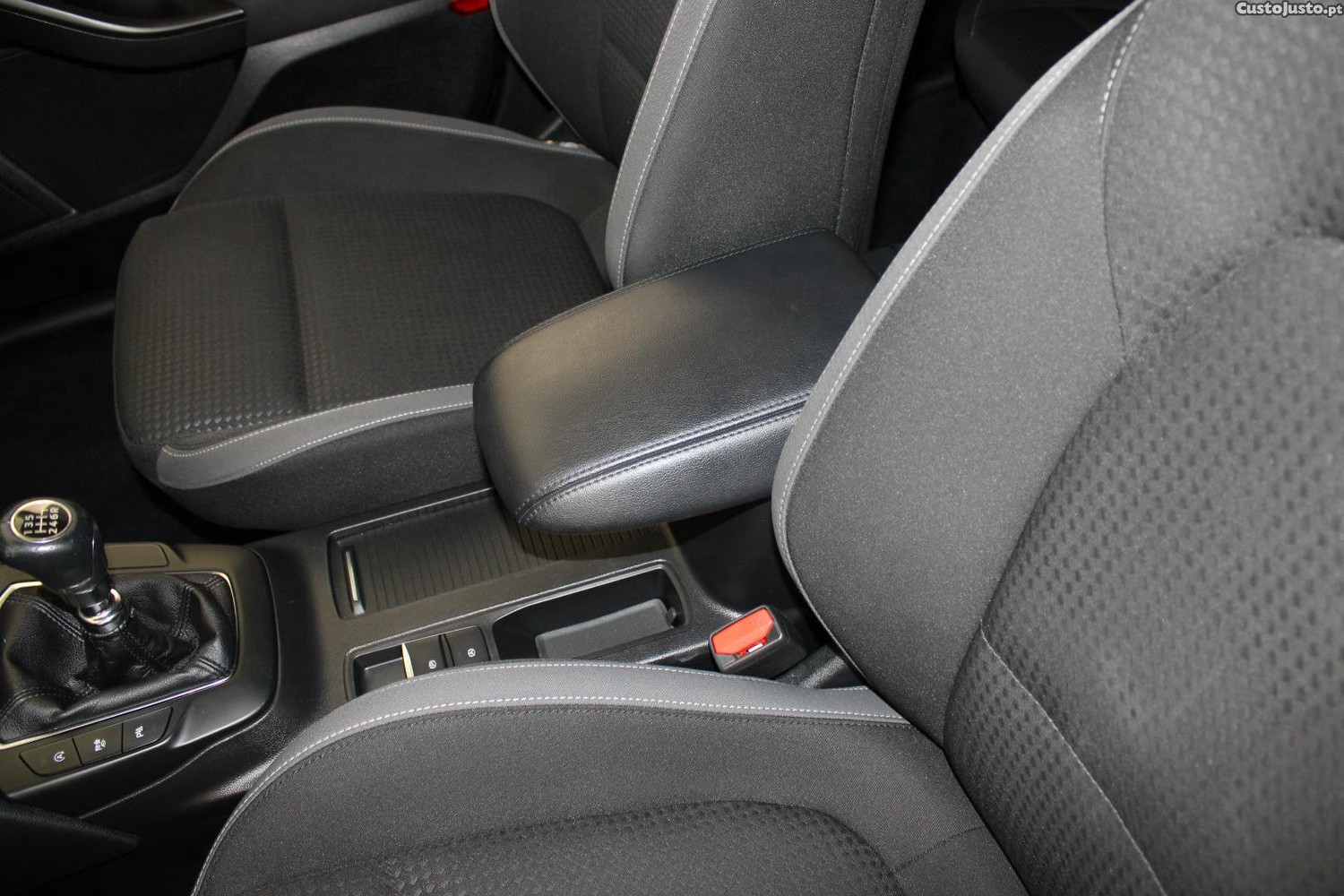 Ford Focus SW 1.0 ECOBOOST ACTIVE — fotografia 8