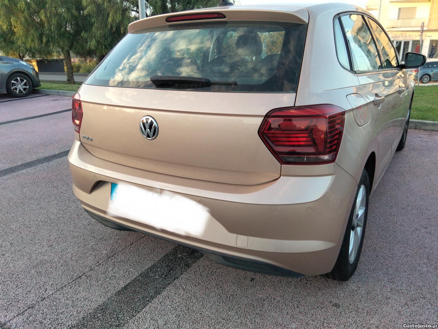 VW Polo 1.0tsi confortline - 18 foto 5
