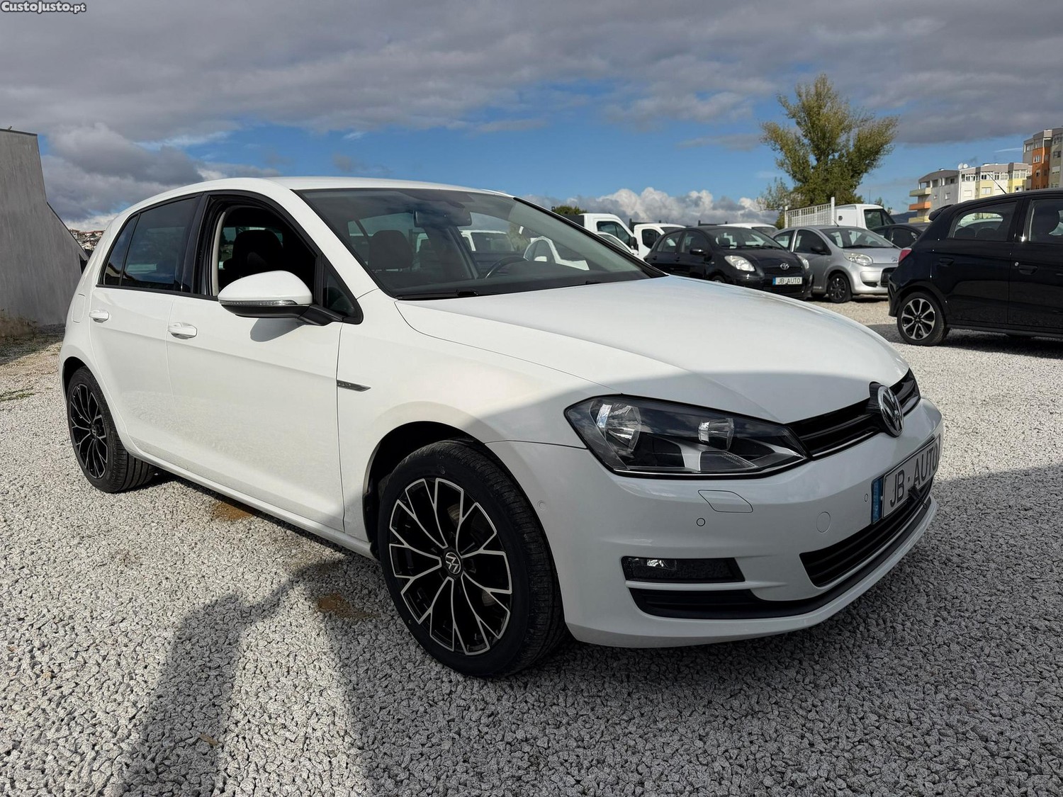 VW Golf 1.6 TDI BlueMotion Cup - 15 — photo 3