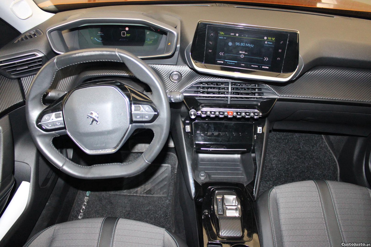 Peugeot e-2008 ALLURE PACK (AUTO) — fotografia 28
