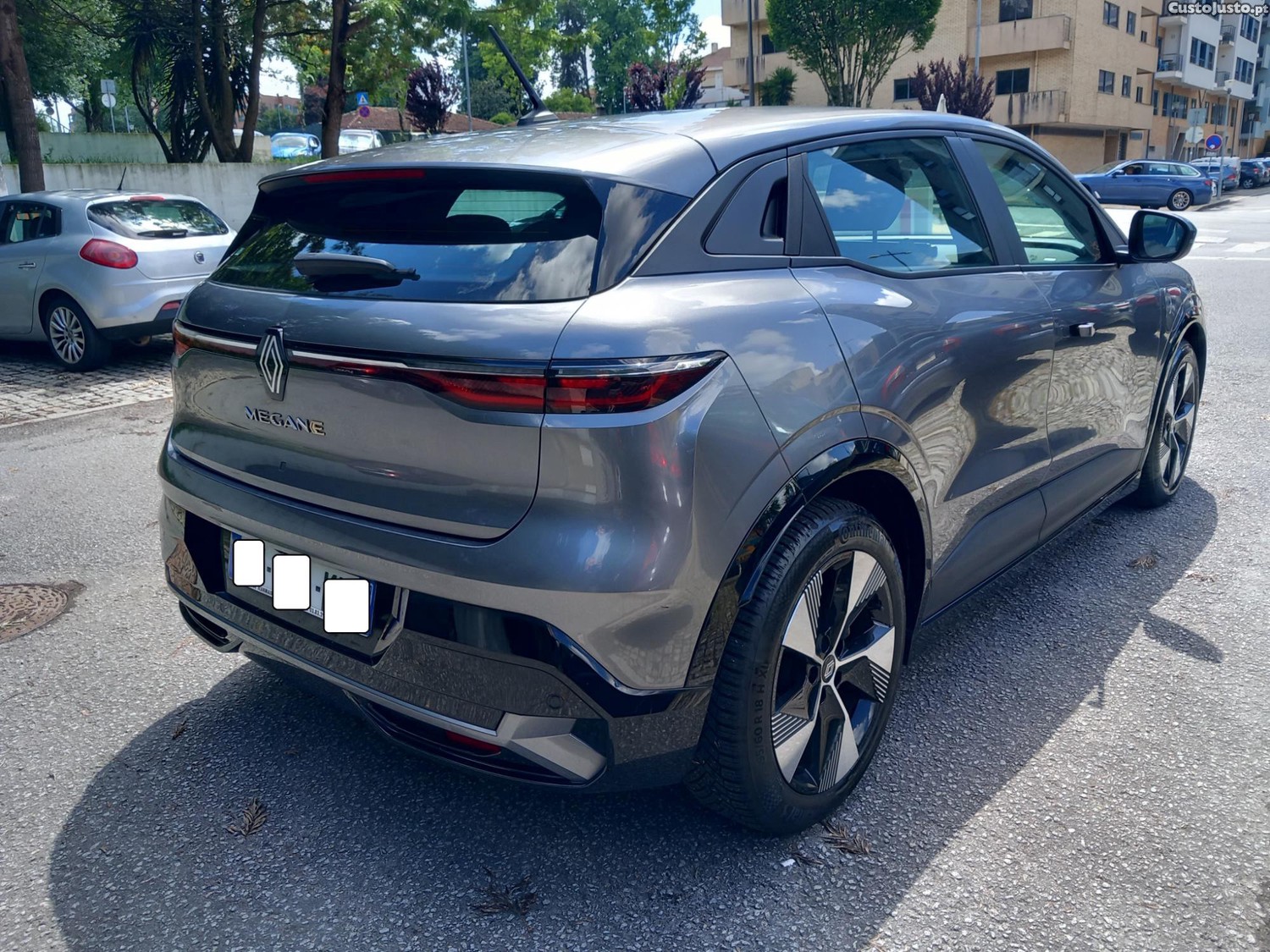 Renault Mégane E-Tech EV60 Techno — fotografia 15