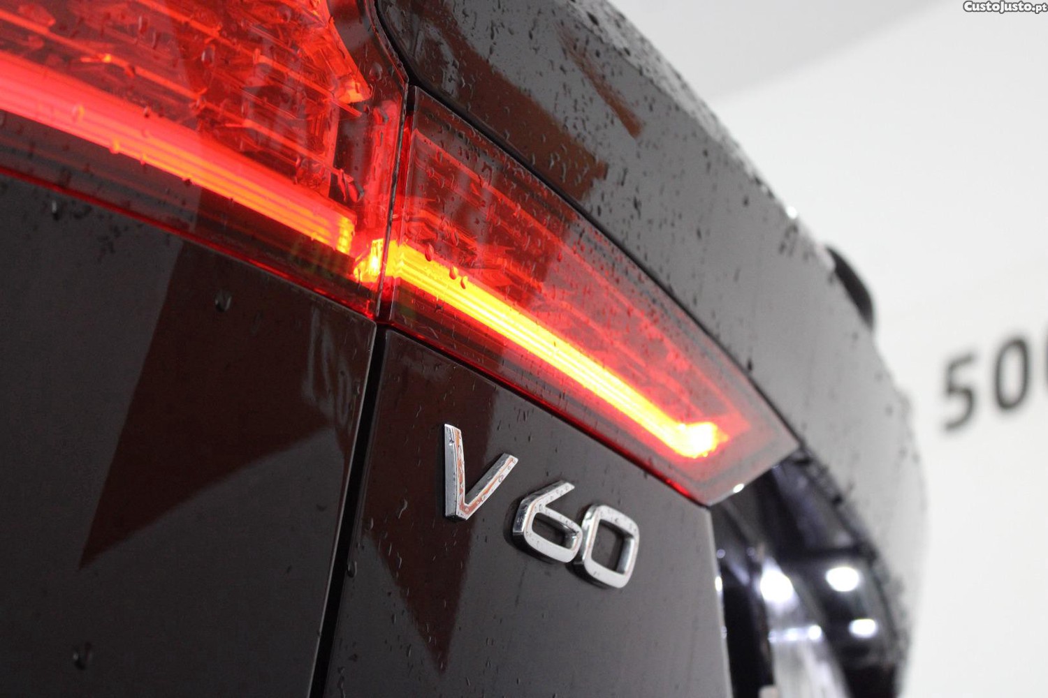 Volvo V60 2.0 D3 GEARTRONIC — fotografia 7