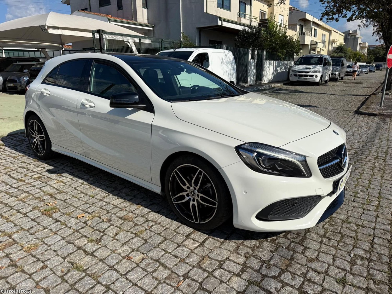 Mercedes-Benz A 160 CDI Pack AMG Panoramico - 18 foto 3