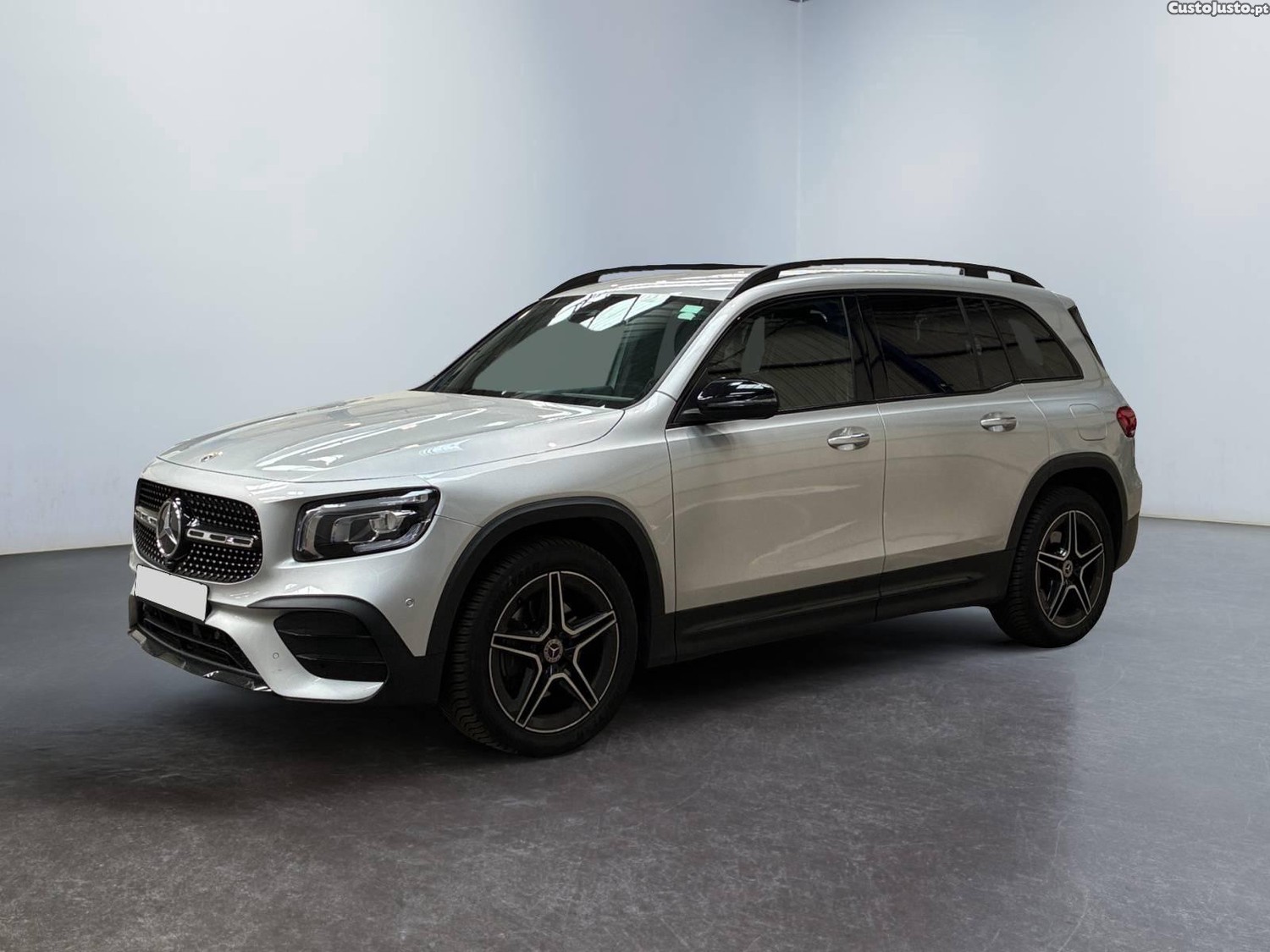 Mercedes-Benz GLB 200 d AMG Line - 23
