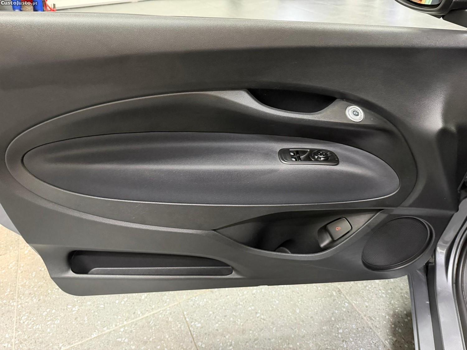 Fiat 500 e 42 kWh Icon — fotografia 4