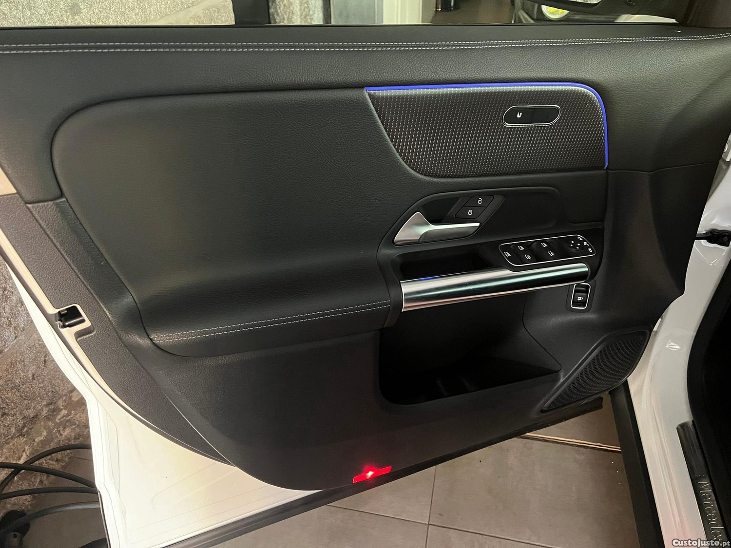 Mercedes-Benz EQA Progressive — fotografia 11