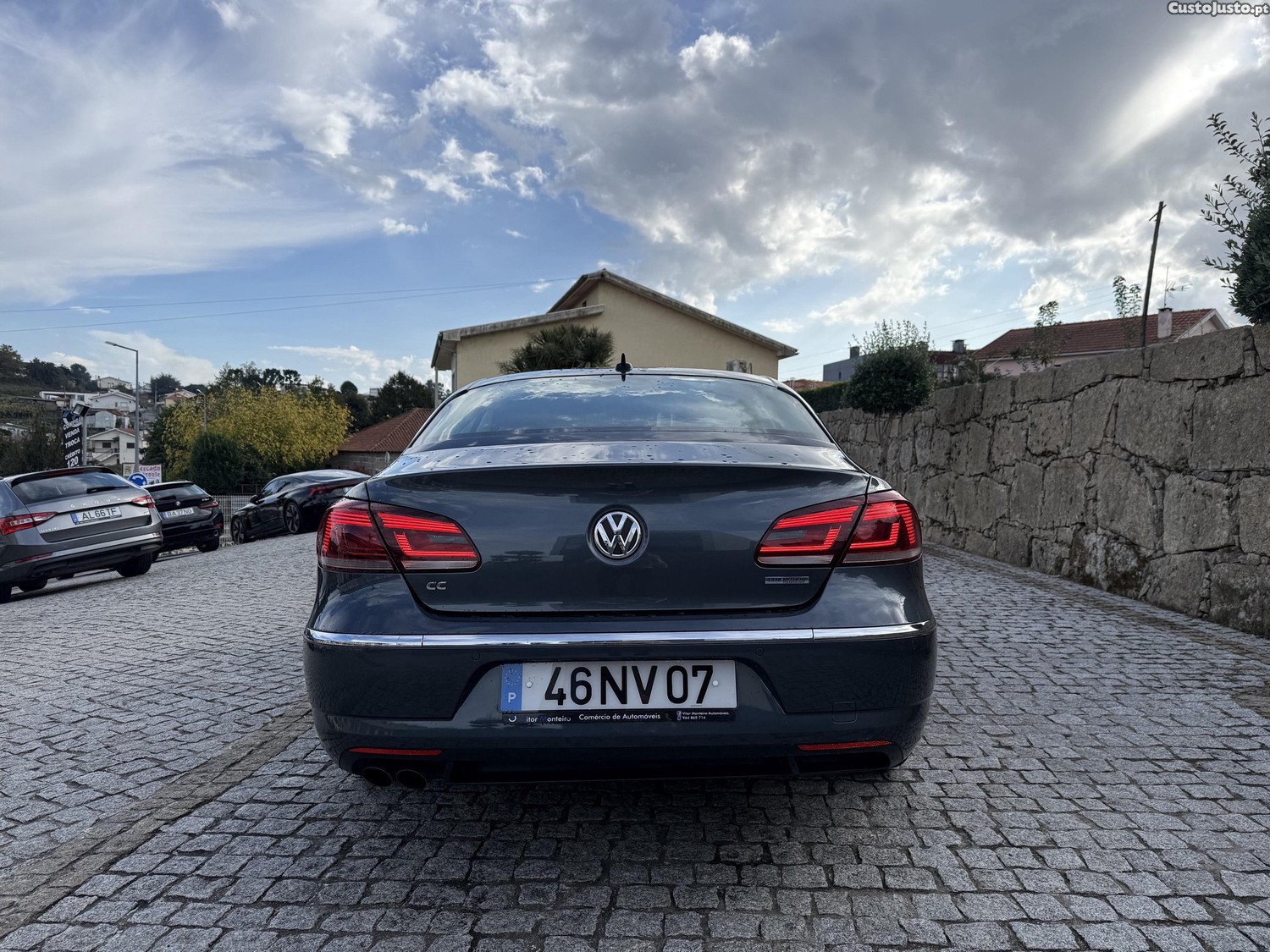 VW CC Higline 2.0Tdi 170cv Cx Dsg - 13 — photo 4