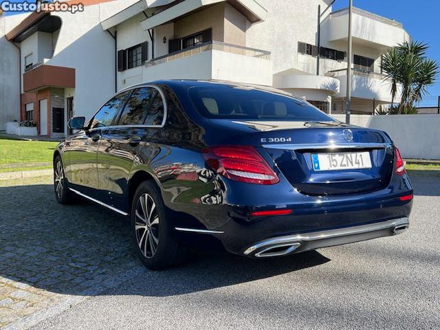Mercedes-Benz E 300 d "NACIONAL" - 19 — photo 3
