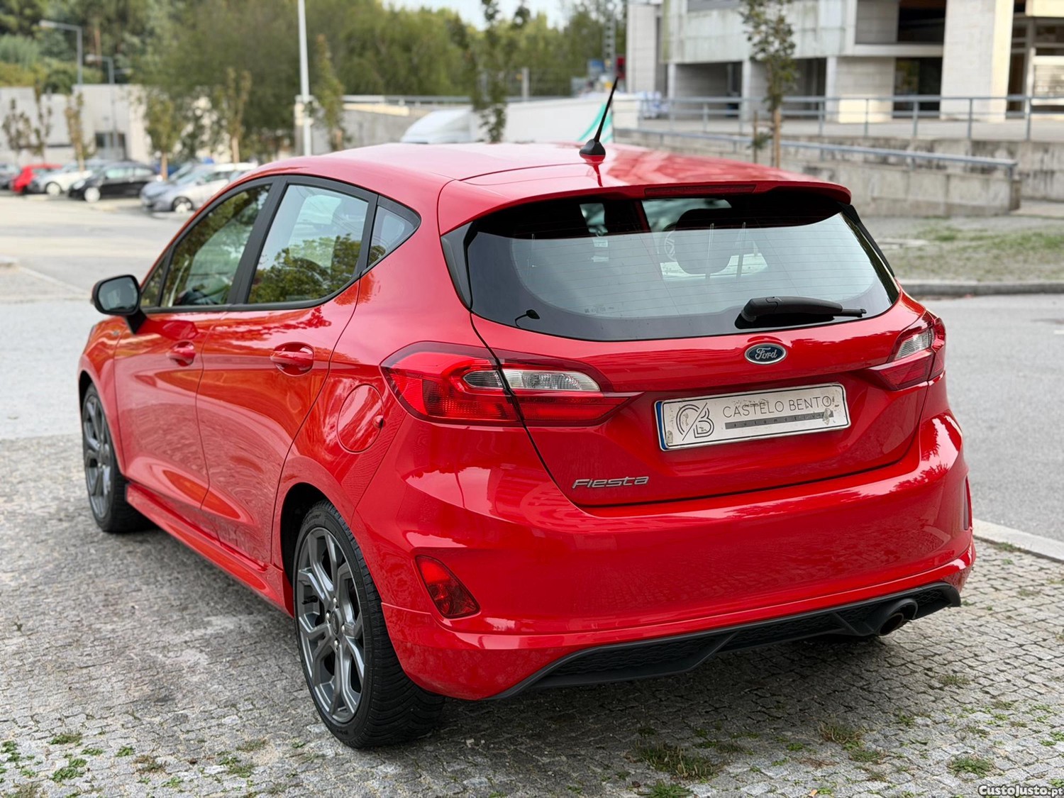 Ford Fiesta ST-Line 100cv 5 portas - 18 foto 4