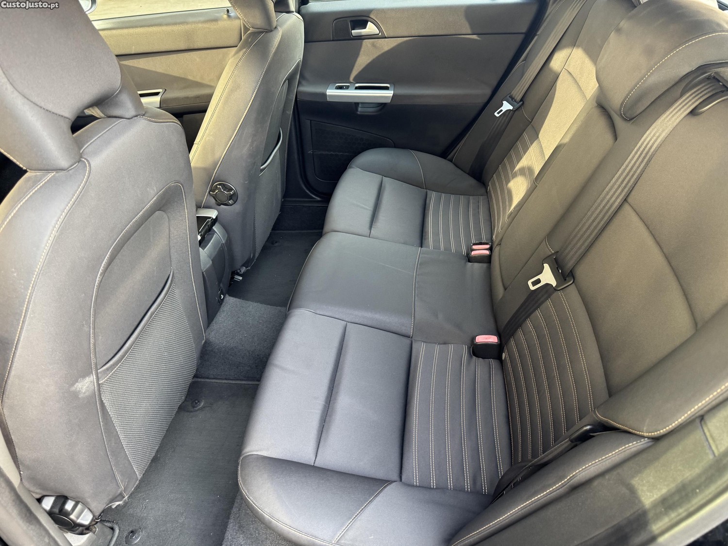 Volvo V50 1.6 caixa 6 velocidades — photo 3