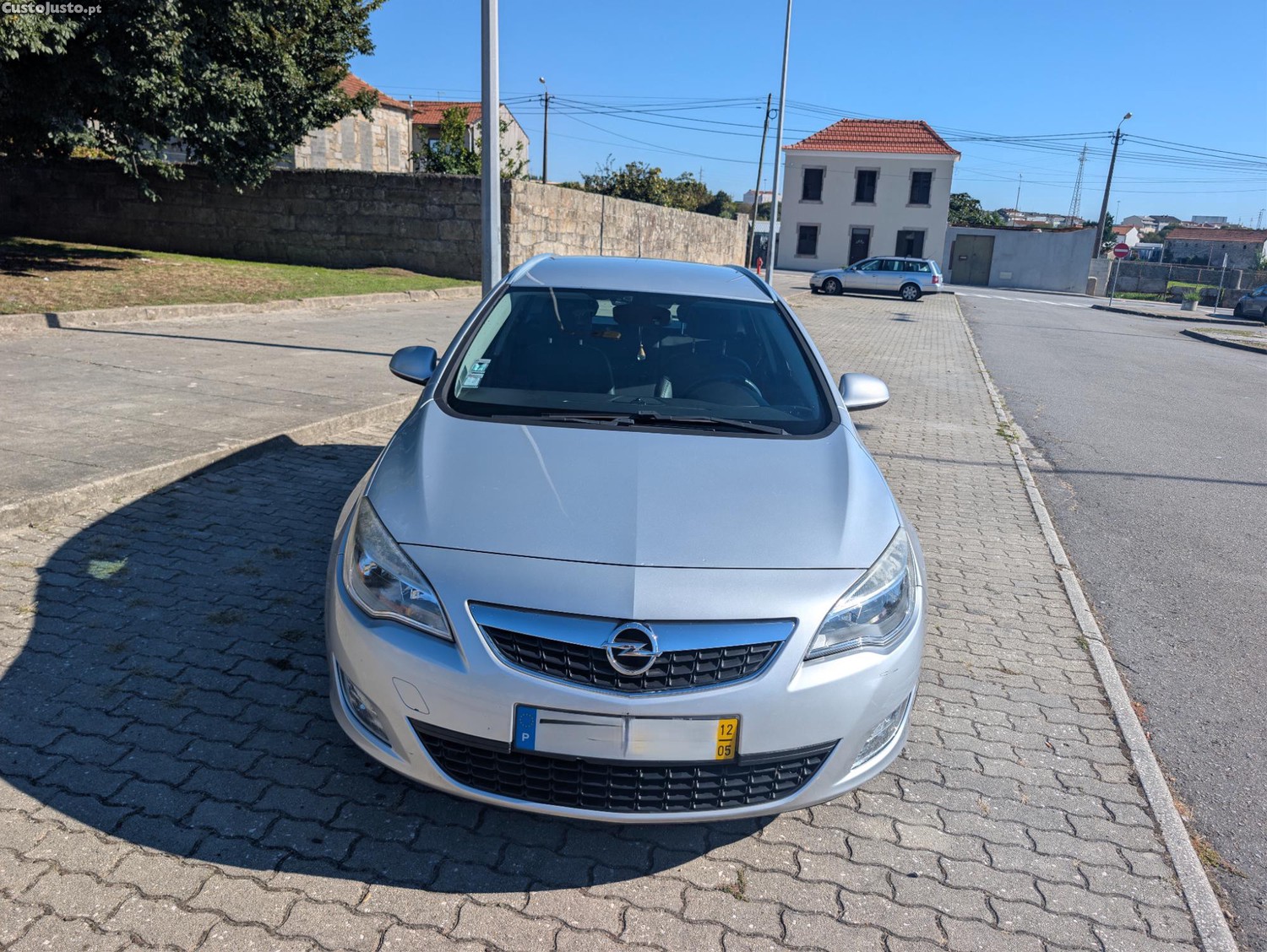Opel Astra Sports Tourer - 12 foto 2