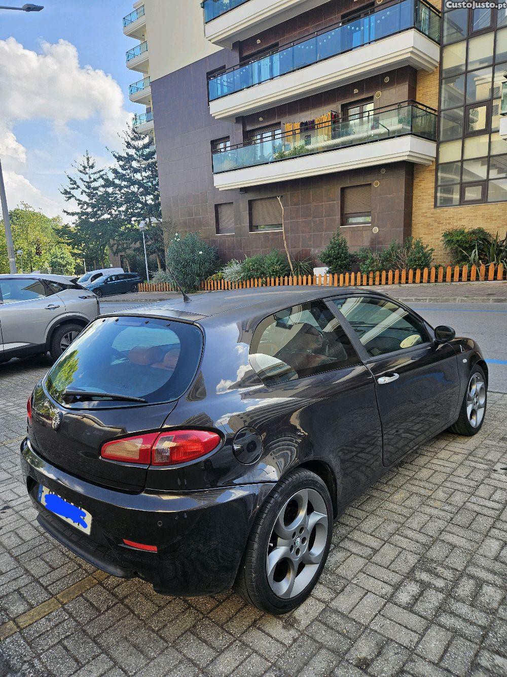 Alfa Romeo 147 1.9JTDM Versão AirFlow - 02 foto 3