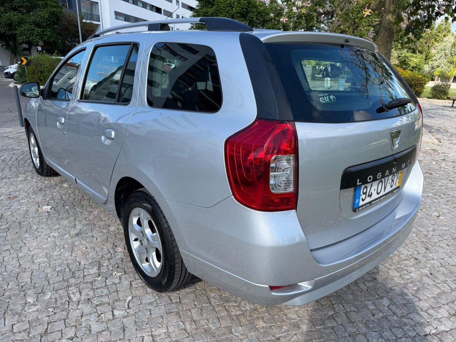 Dacia Logan mcv 0.9 tce lauraute - 14 foto 3