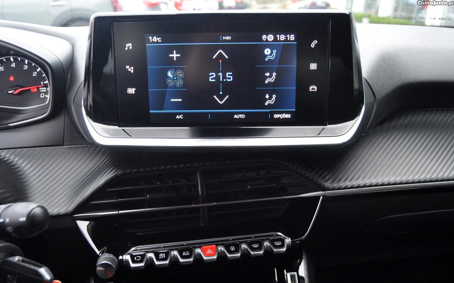 Peugeot 2008 1.2 Allure — fotografia 5