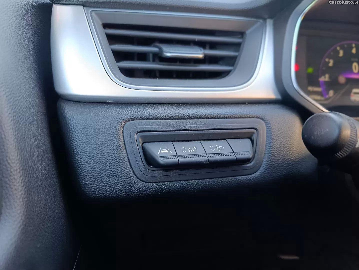Renault Captur 1.0 tce techno — photo 5