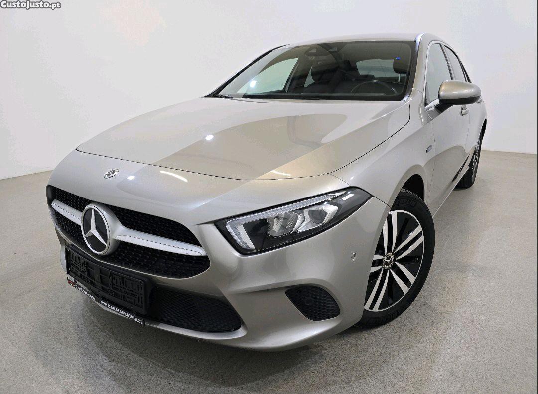 Mercedes-Benz A 250 Plugin — fotografia 11