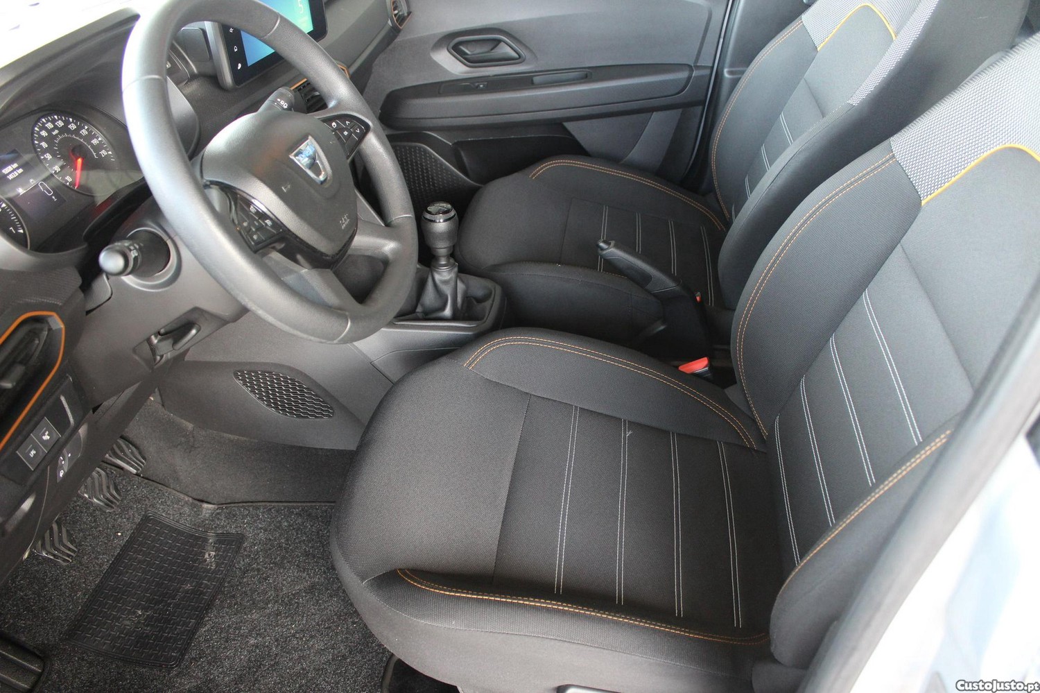 Dacia Sandero 1.0 ECO-G Stepway Comfort Bi-Fuel — fotografia 15