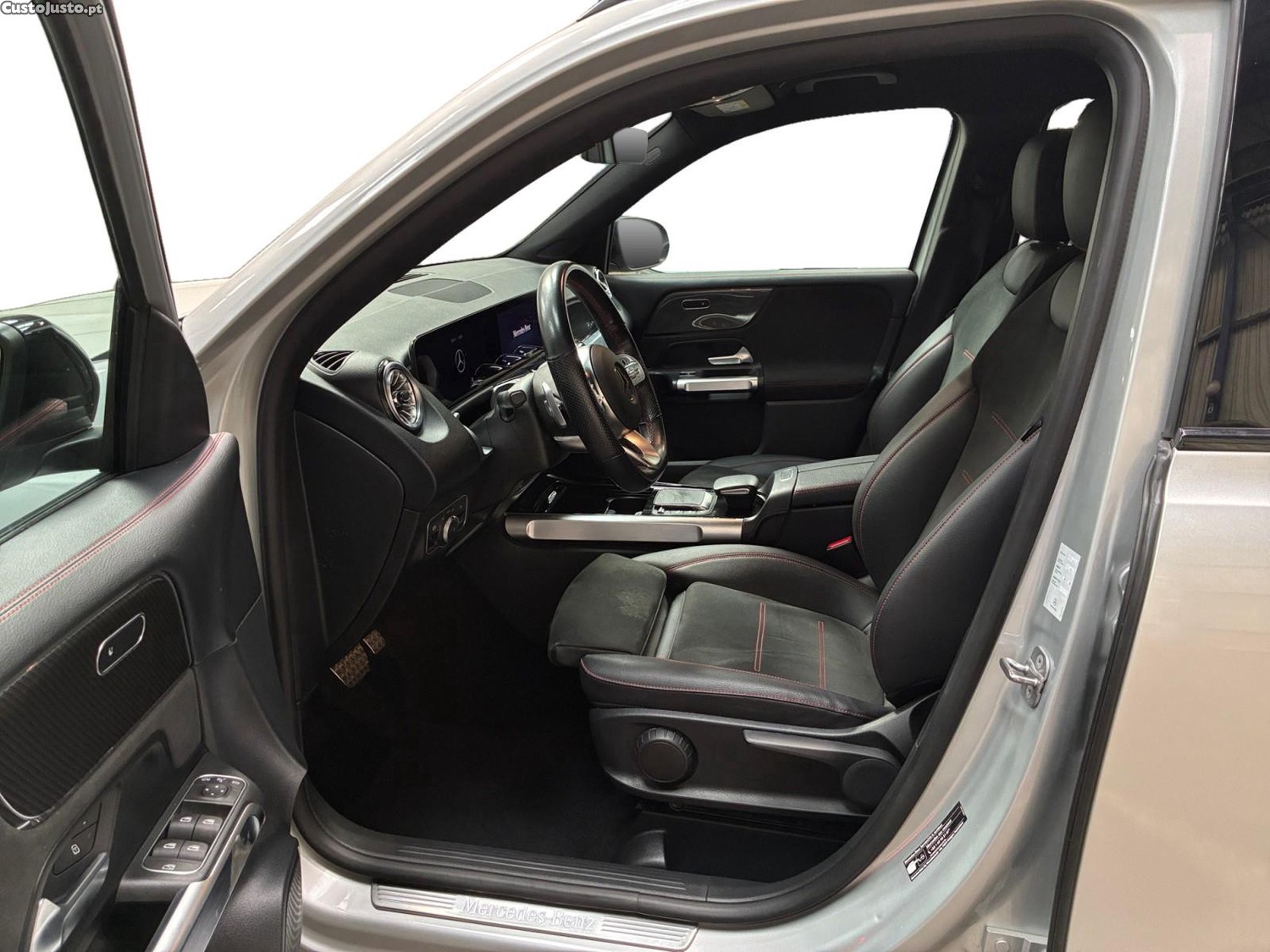 Mercedes-Benz GLB 200 d AMG Line - 23 — photo 3