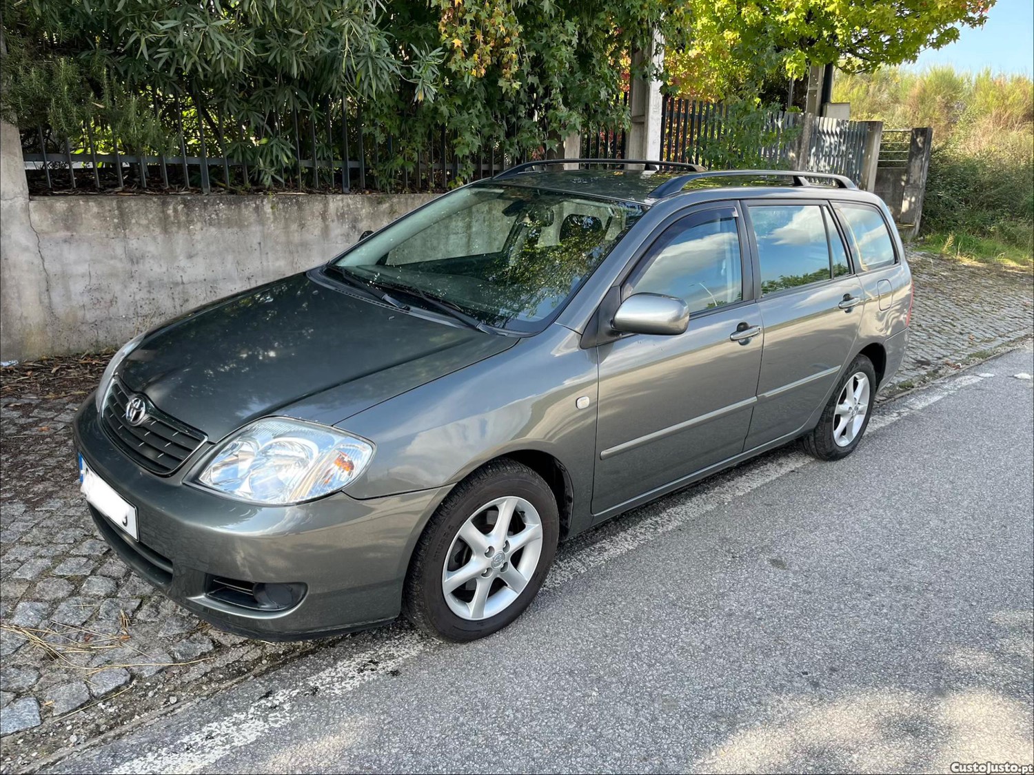 Toyota Corolla SW- 1.4 D4D - 185.000 kms - 05 foto 2