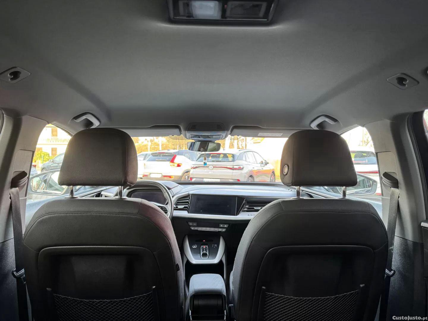 Audi Q4 40 82 kwh — fotografia 14