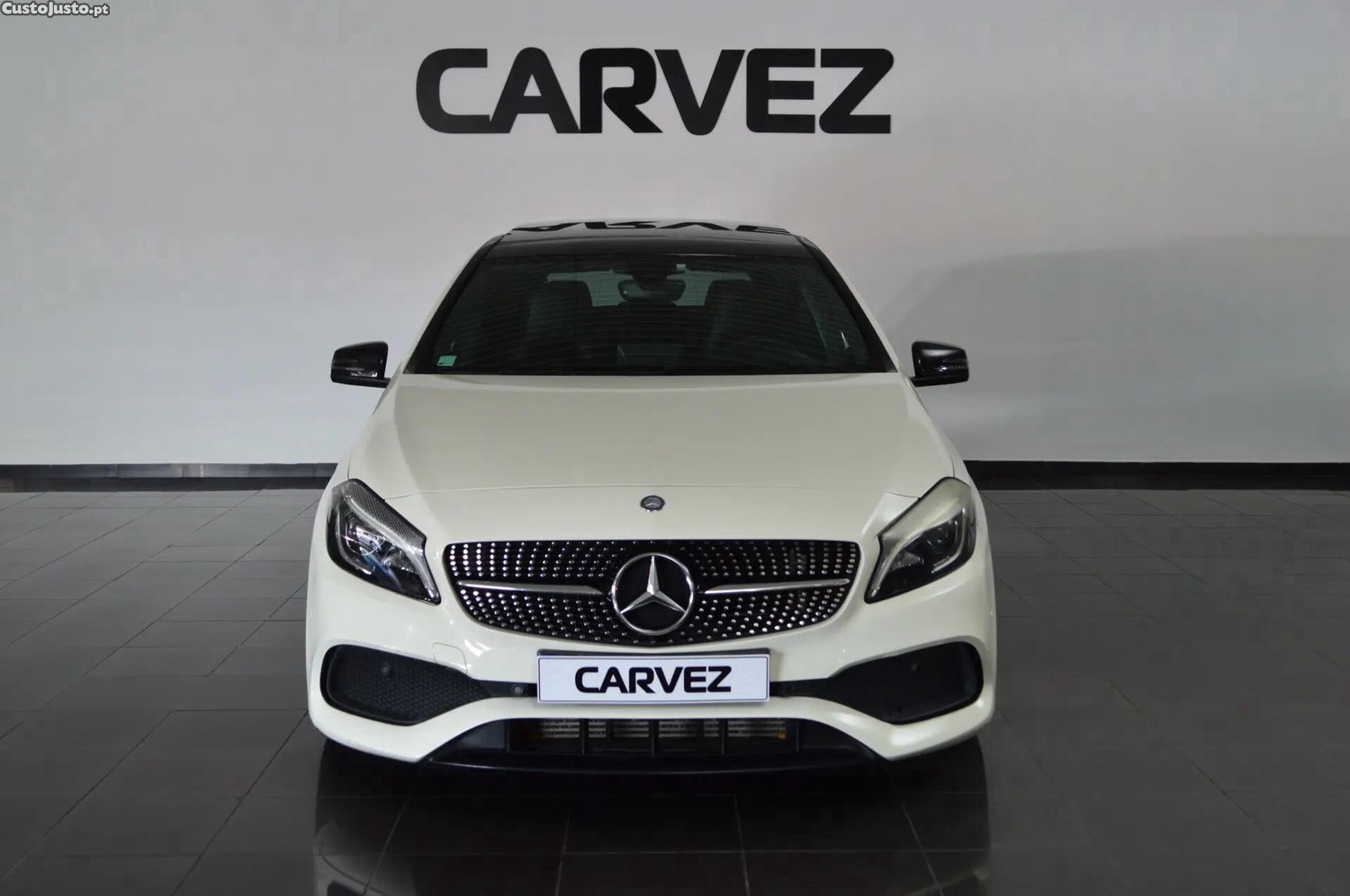 Mercedes-Benz A 200 d 4Matic 7G-DCT AMG Line - 16 foto 2