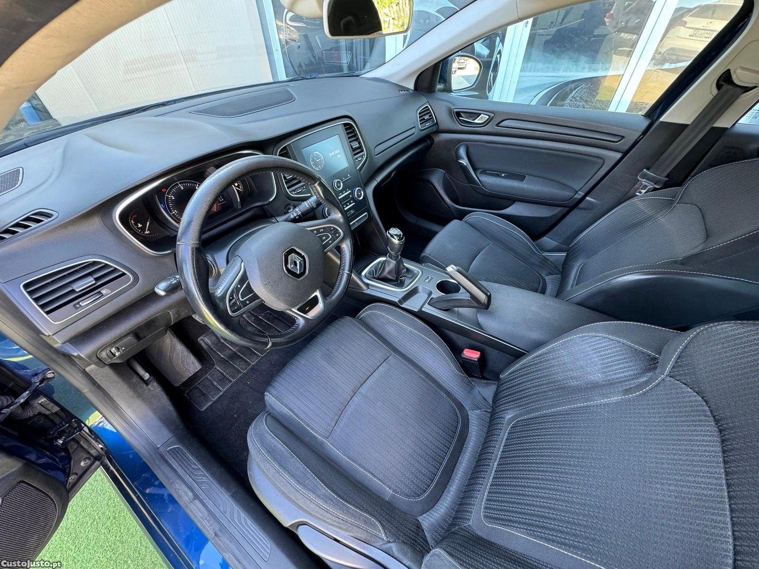 Renault Mégane 1.5 Blue dCi GT Line EDC — fotografia 11