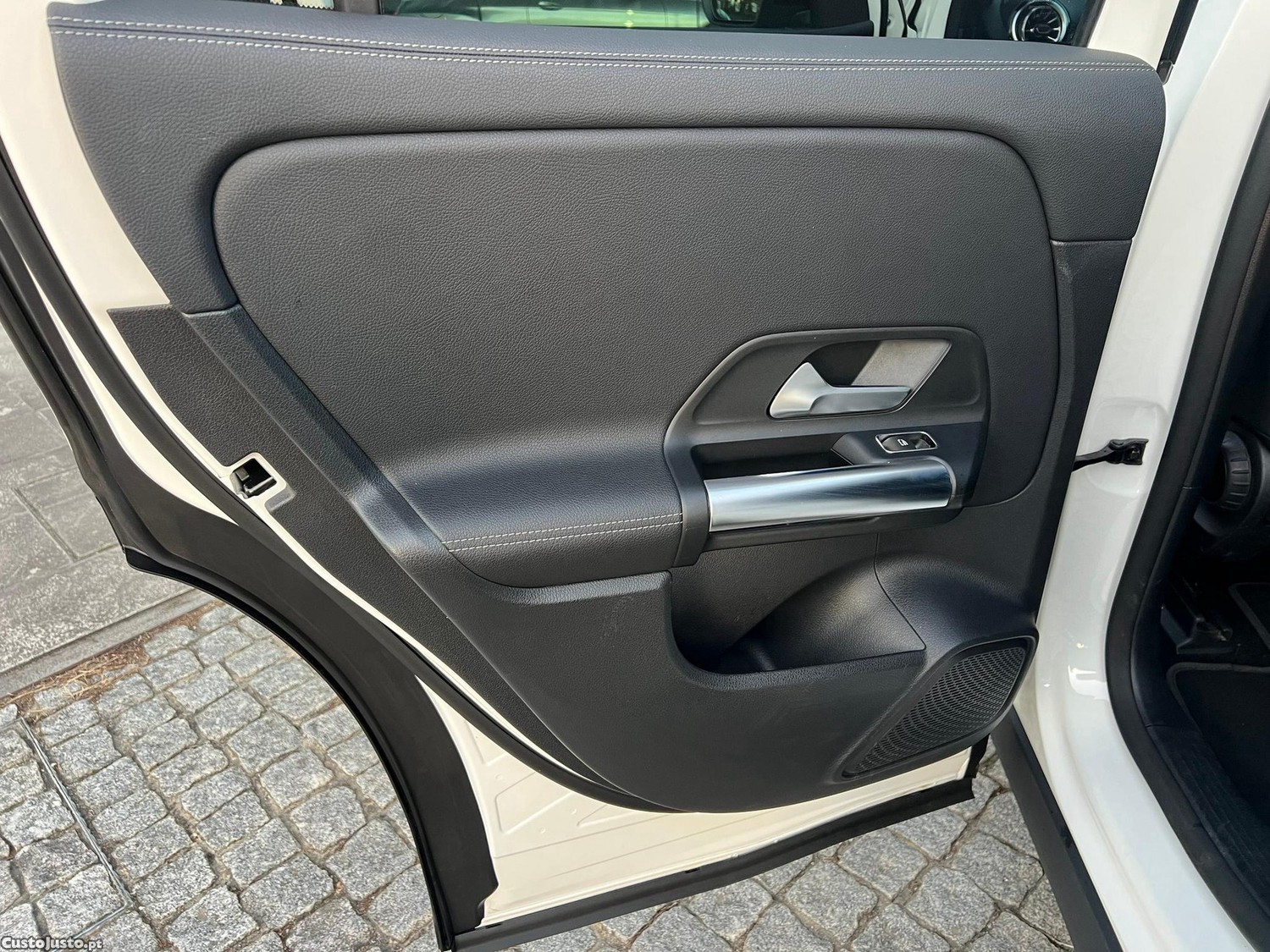 Mercedes-Benz EQA Progressive — fotografia 6