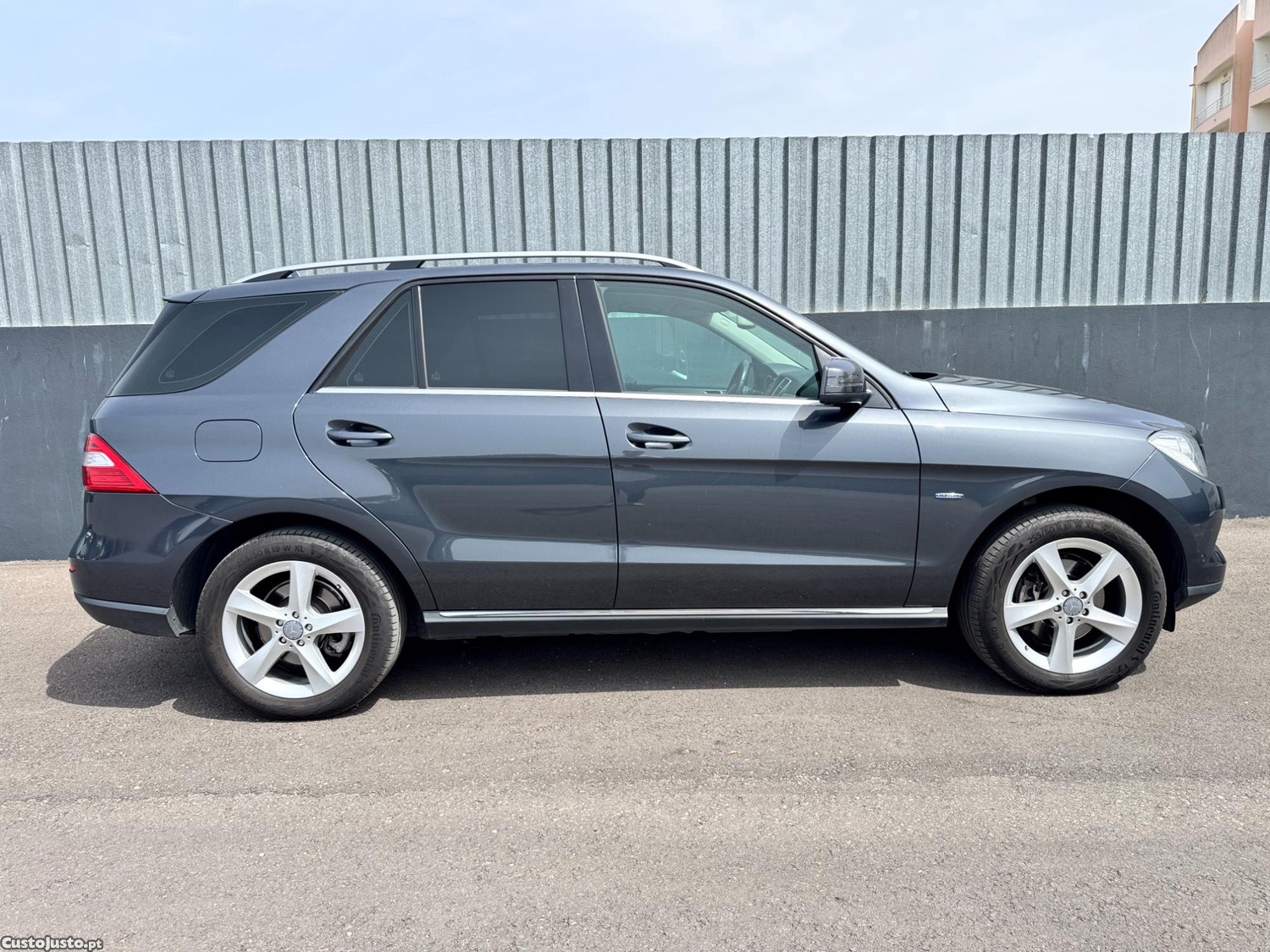 Mercedes-Benz ML 250 250 Bluetec 4Matic — fotografia 6