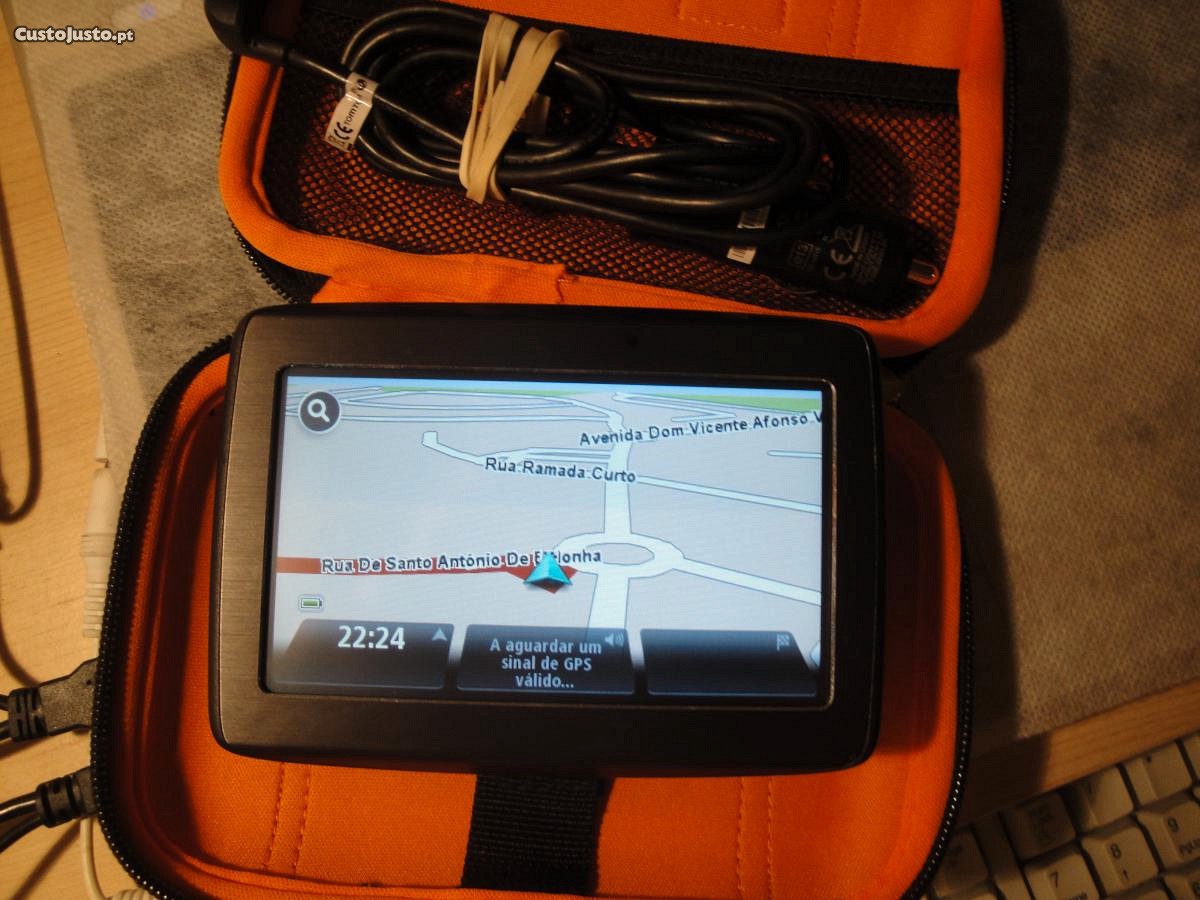 GPS TomTom Z1230 Europa/Marrocos, telefone/Radares/C. Voz - Atualizado 2024