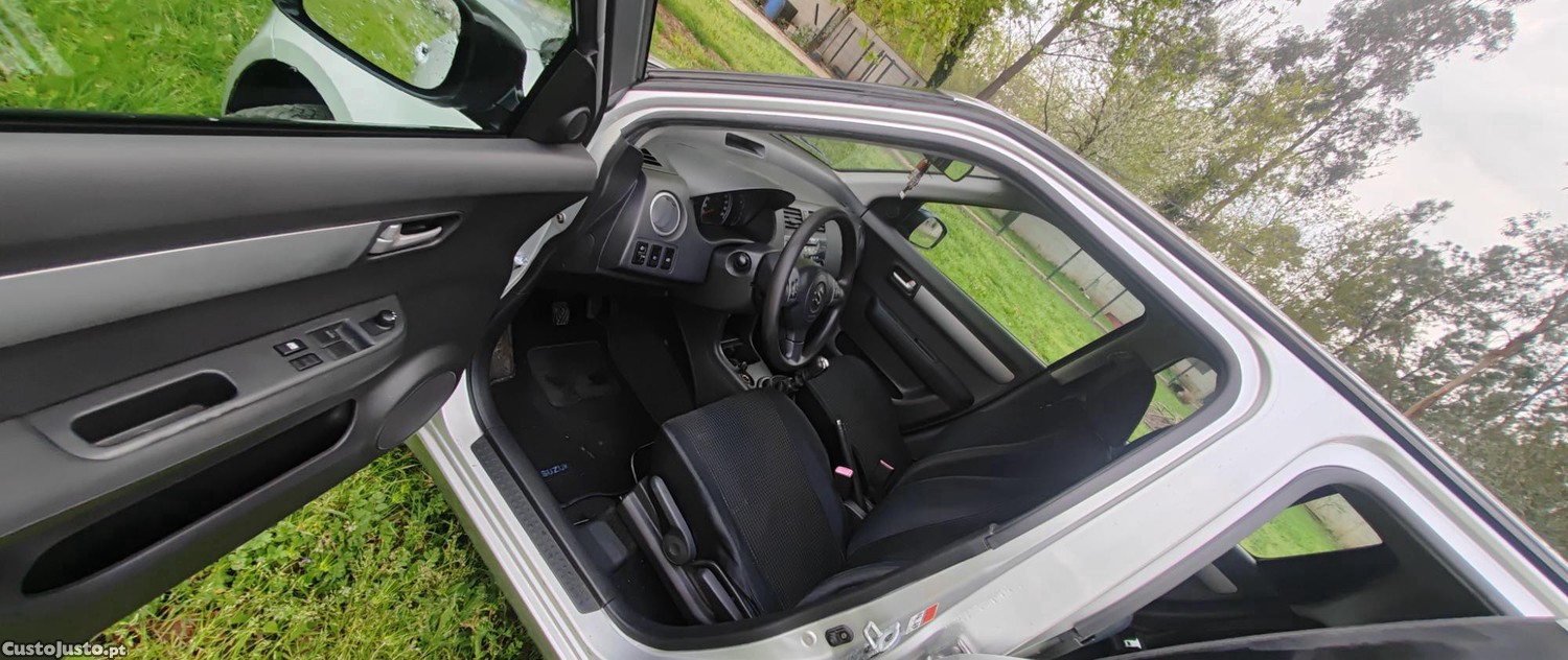 Suzuki Swift — fotografia 3