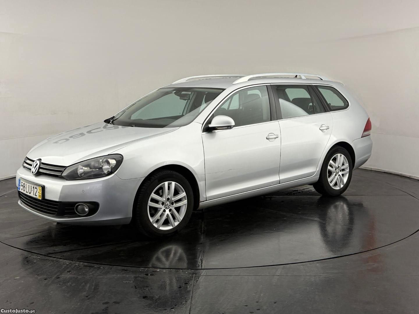 Volkswagen Golf VARIANT 1.6 TDI — fotografia 14