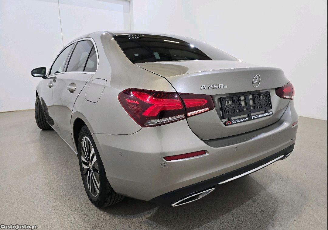 Mercedes-Benz A 250 Plugin — fotografia 10