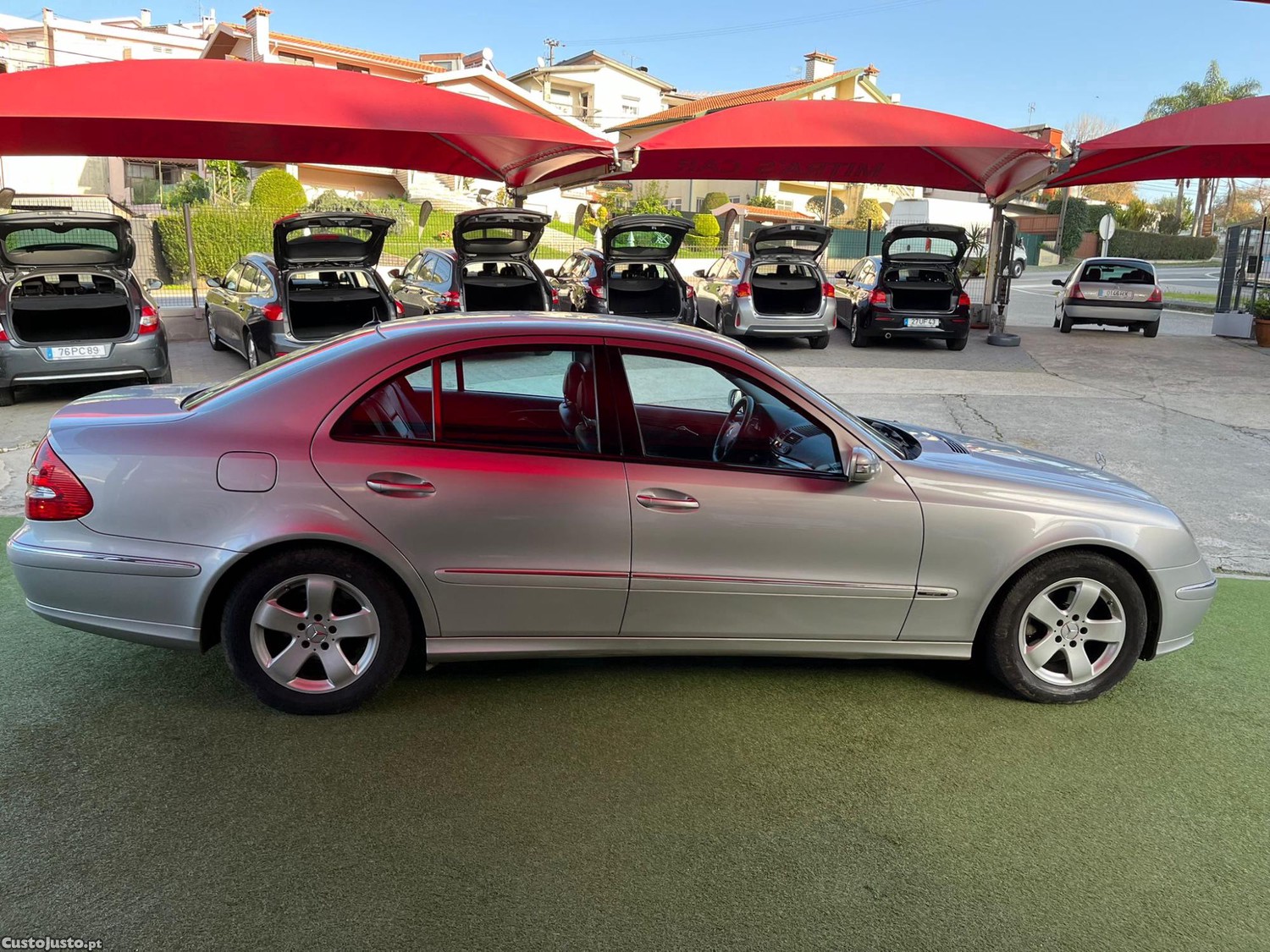 Mercedes-Benz Classe E 2.7 Diesel | Cx. Aut. — fotografia 18