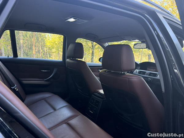 BMW 318 E91 - 08 foto 5