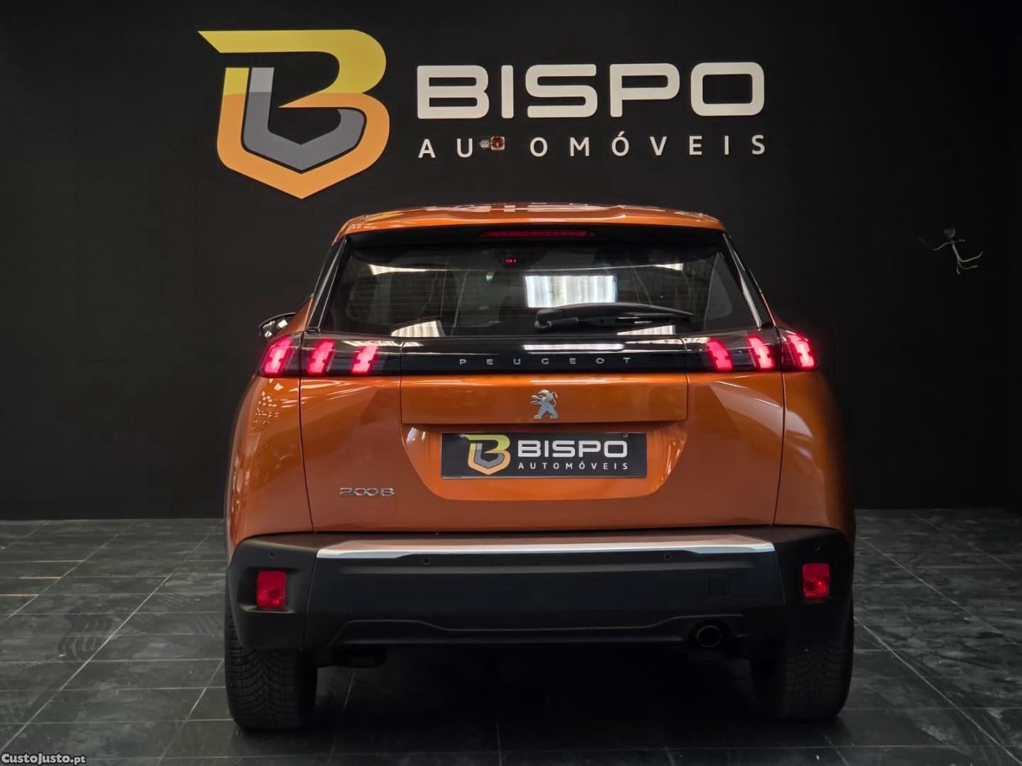 Peugeot 2008 PureTech 100 Active — fotografia 13