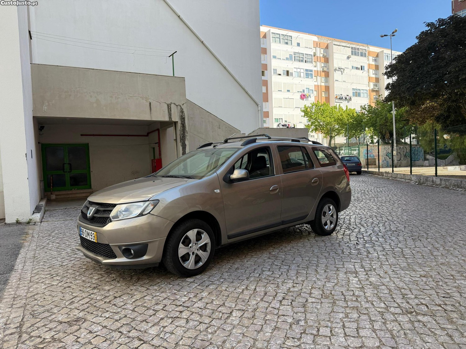 Dacia Logan 1.2 gasolina e GPL — fotografia 10