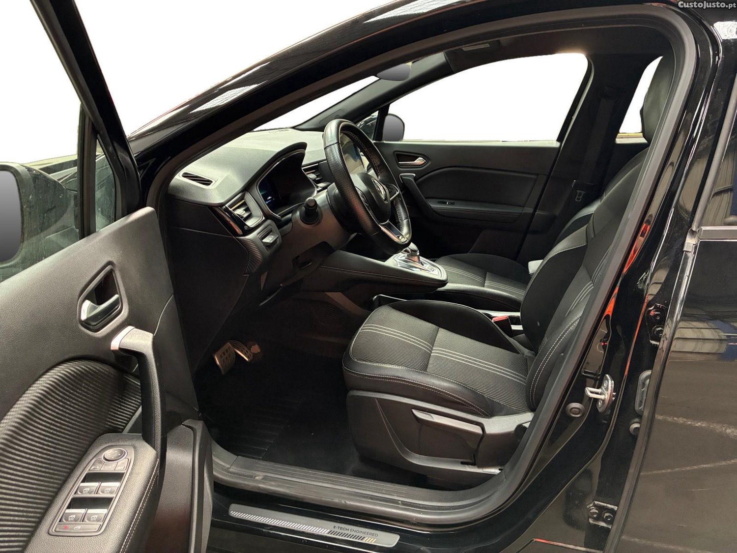 Renault Captur 1.6 E-Tech Full Hybrid Engineered - 23 — photo 3