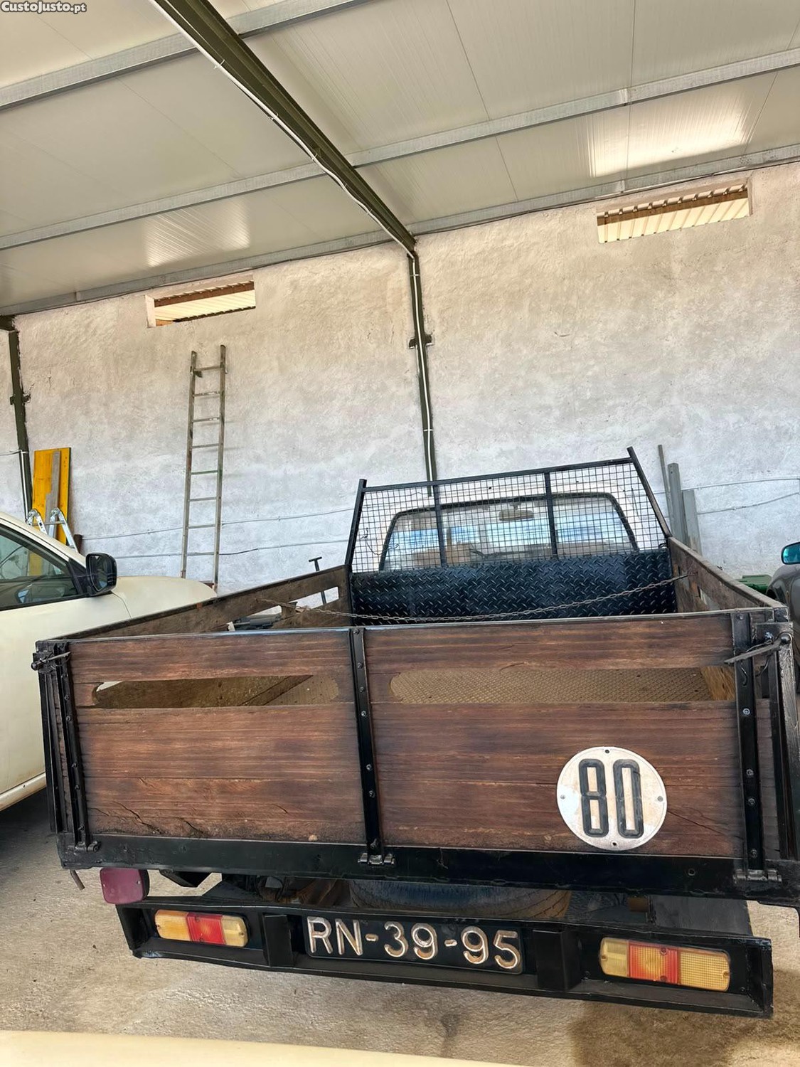 Toyota Hilux 2.5 — photo 2