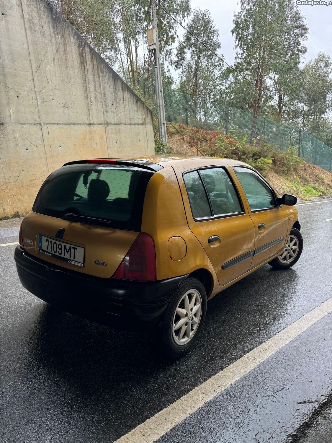 Renault Clio 1.2 8V — fotografia 5