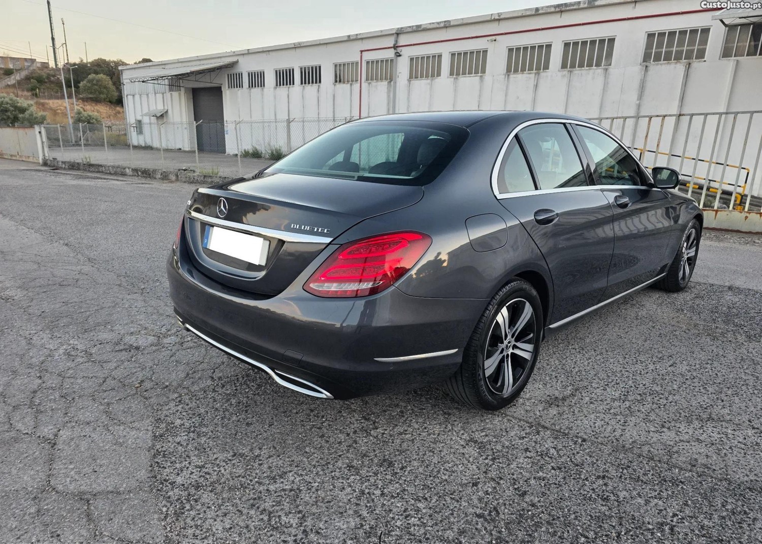 Mercedes-Benz C 220 d Avantgarde - 15 foto 3