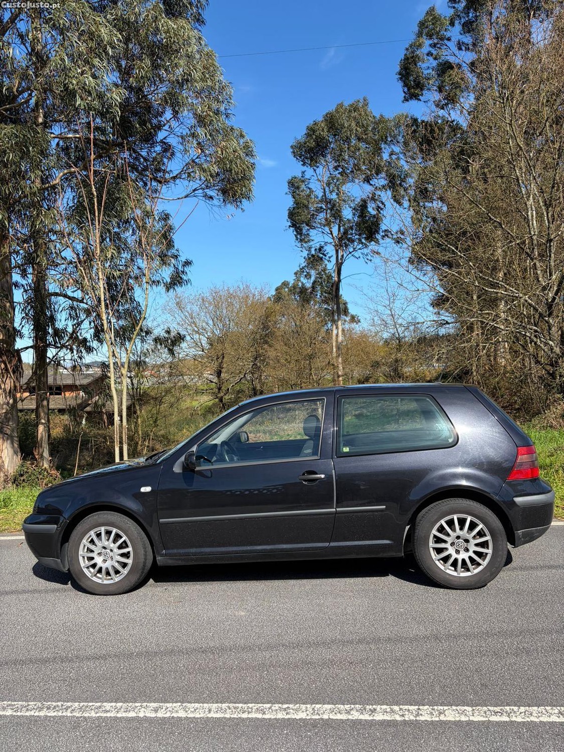Volkswagen Golf 1.9 TDI — fotografia 8