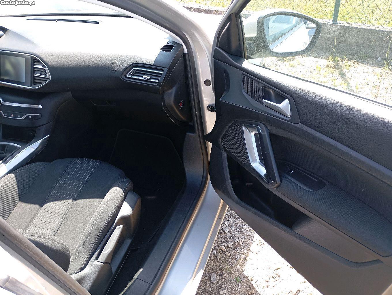 Peugeot 308 1.6 HDi 120cv Allure - 16 foto 4