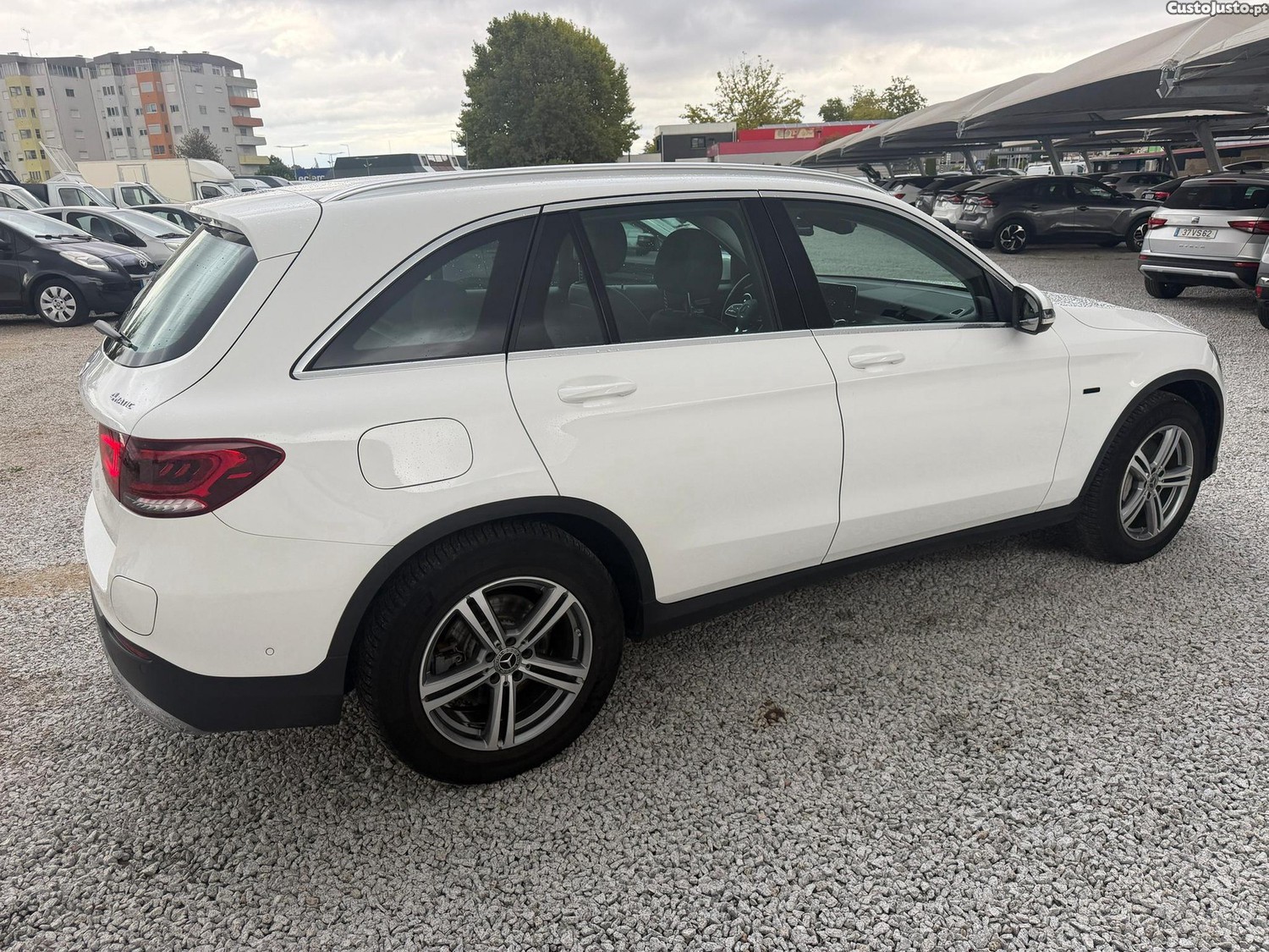 Mercedes-Benz GLC 300 e 4Matic - 20 — photo 5
